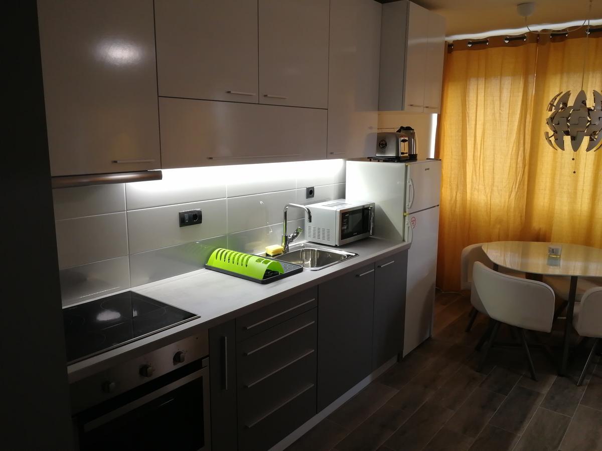 Apartment Oasis Banovo Brdo-Ada Ciganlija 베오그라드 외부 사진